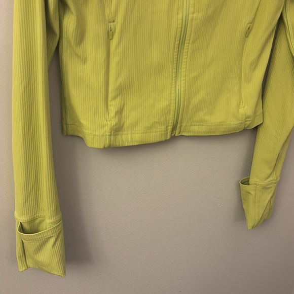 Lululemon Ribbed Nulu Cropped Define Jacket Wasabi size 10 - Picture 6 of 10